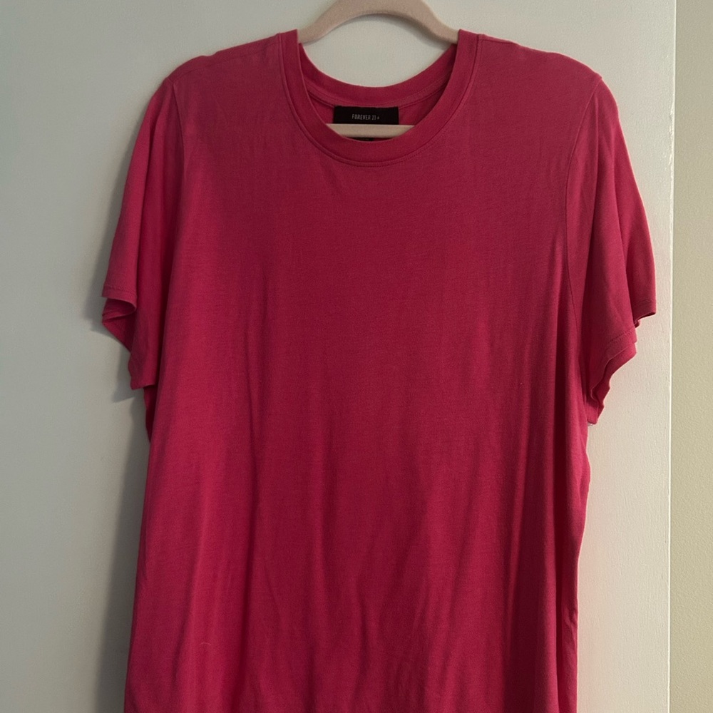 Women’s Pink T-Shirt
